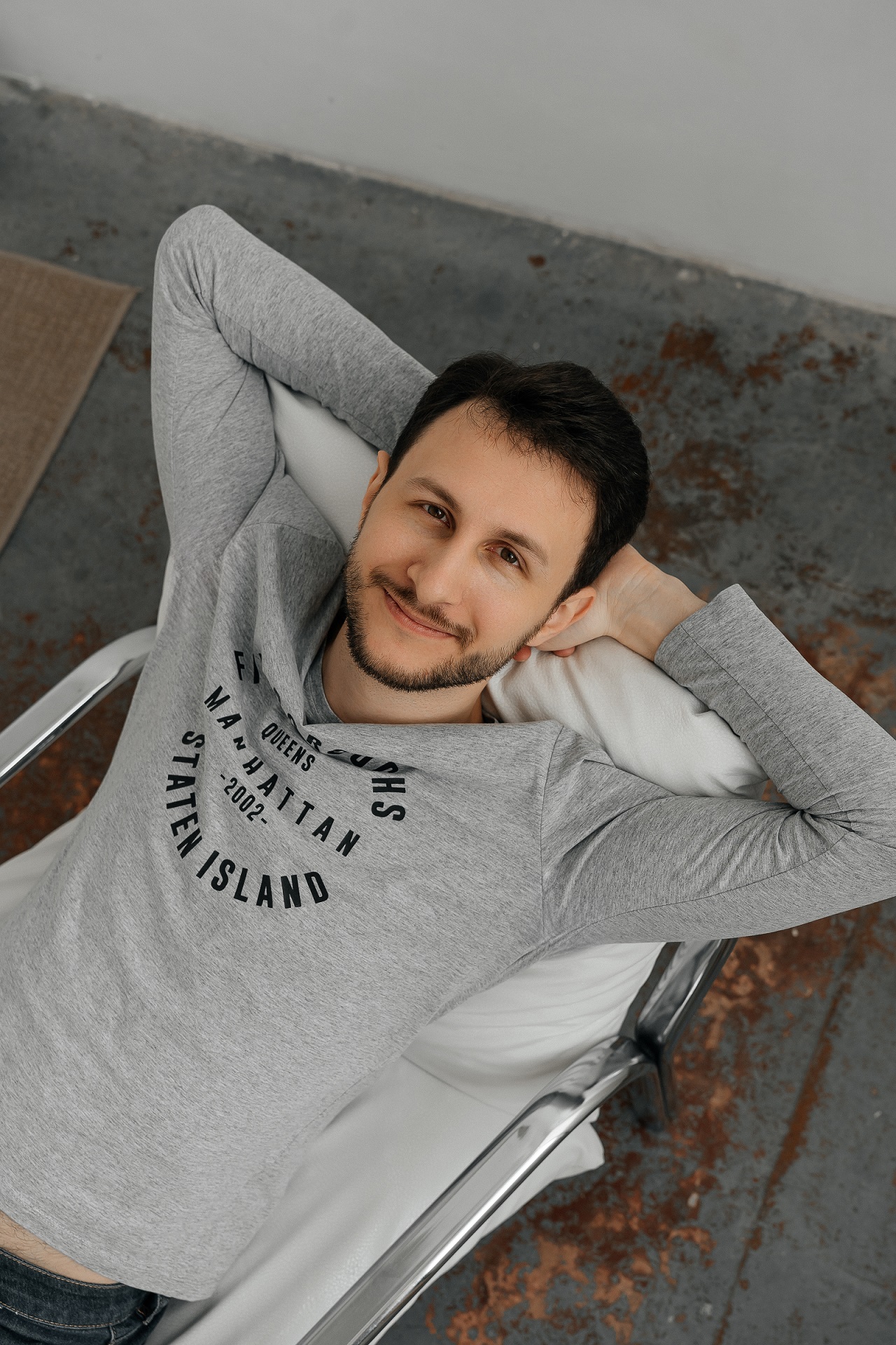 титульное фото Дениса Самойлова